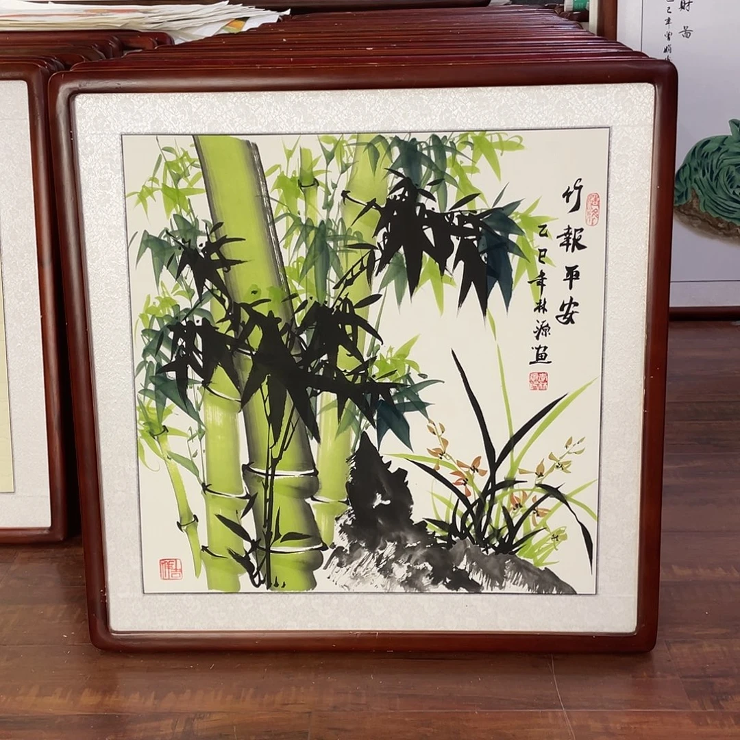国画带框尺寸63*63厘米