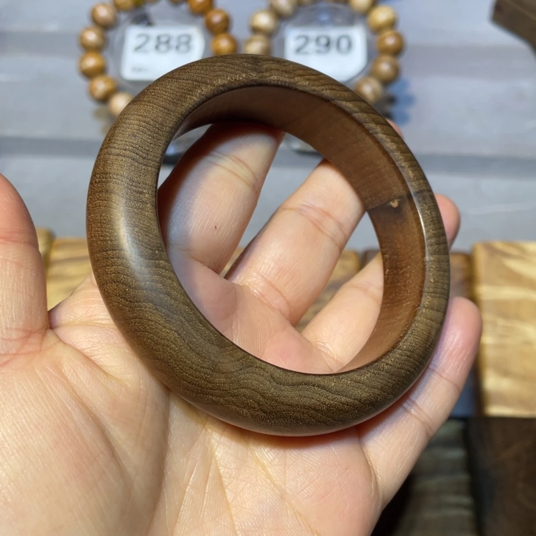 其他楠木（金丝楠）镯子