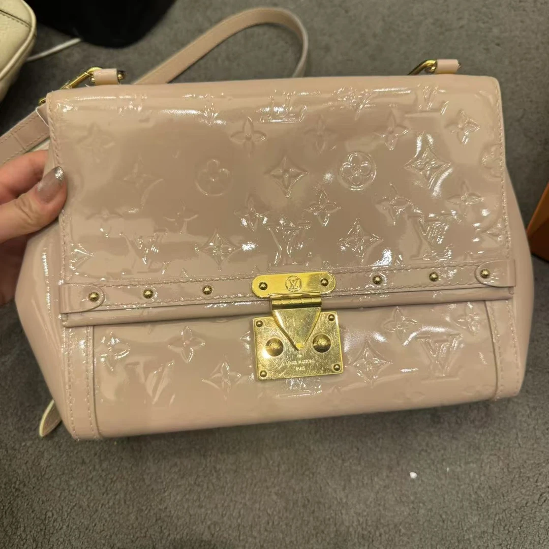 95新 LV 16016漆皮lv粉/非真假不退补不换