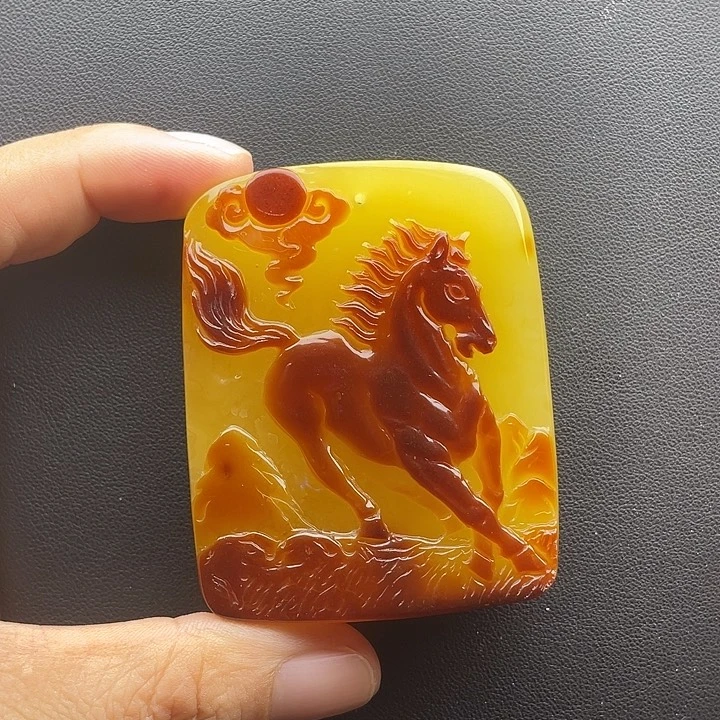 琥珀颈饰未镶嵌天然琥珀蜜蜡