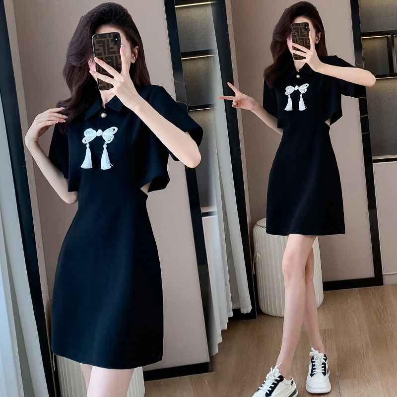 黑色POLO领连衣裙女夏季2025新款高级感休闲显瘦减龄裙子