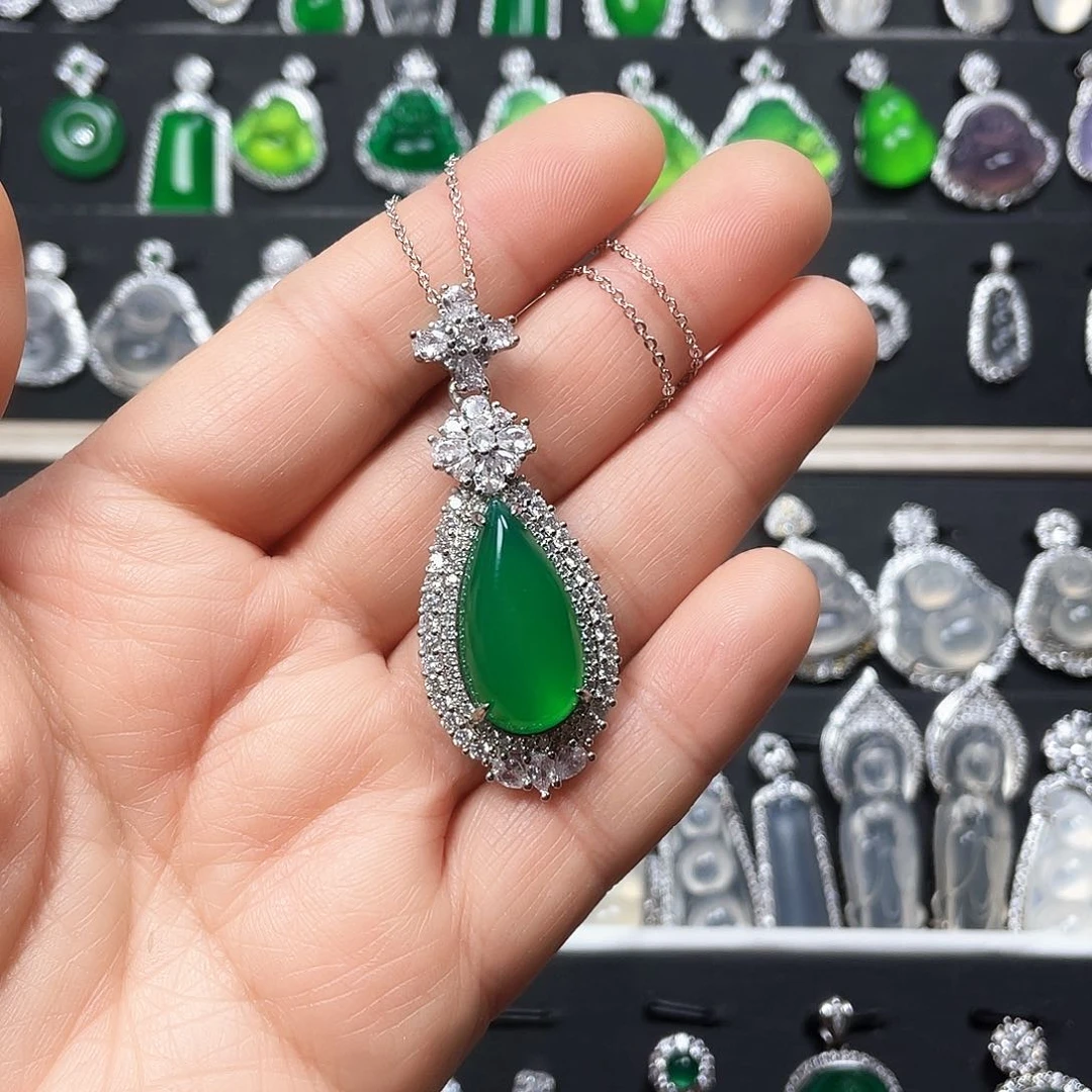 玛瑙/玉髓颈饰合金