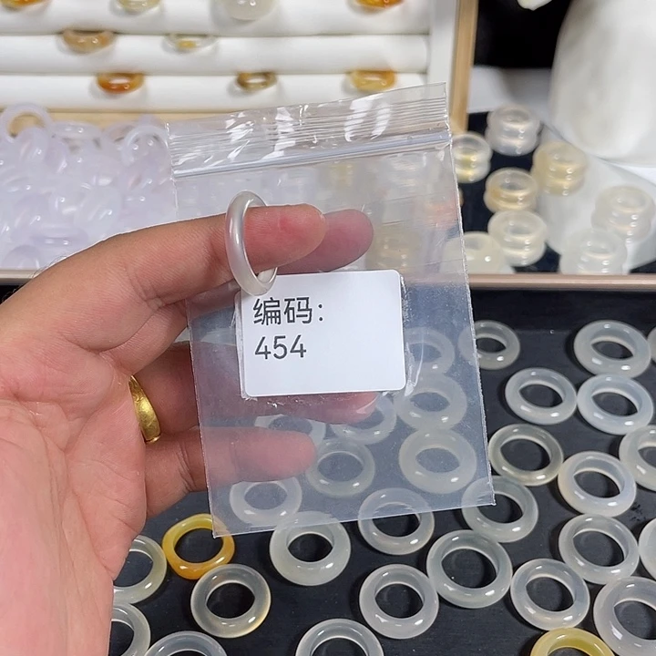 未镶嵌戒指玛瑙/玉髓454港18.5