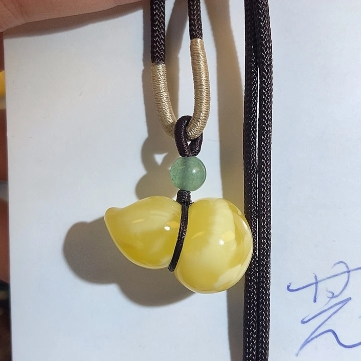 木***…琥珀未镶嵌珠宝奇石