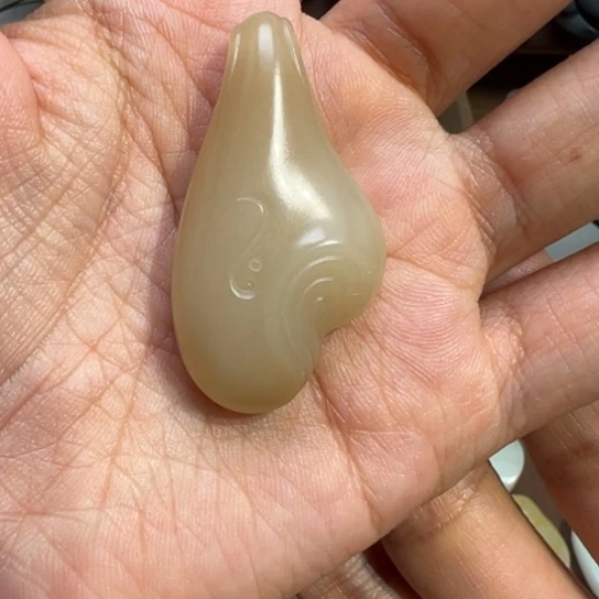 和田玉未镶嵌颈饰且末挂件