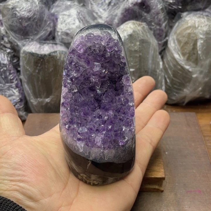 未镶嵌大型摆件（非配饰）水晶