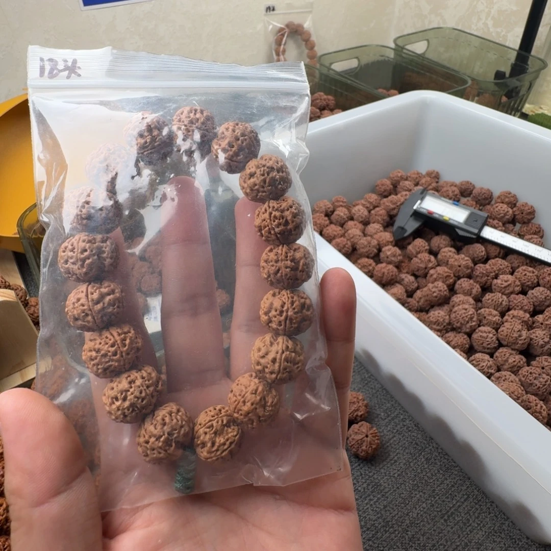 金刚菩提手串18头货凹底梅花