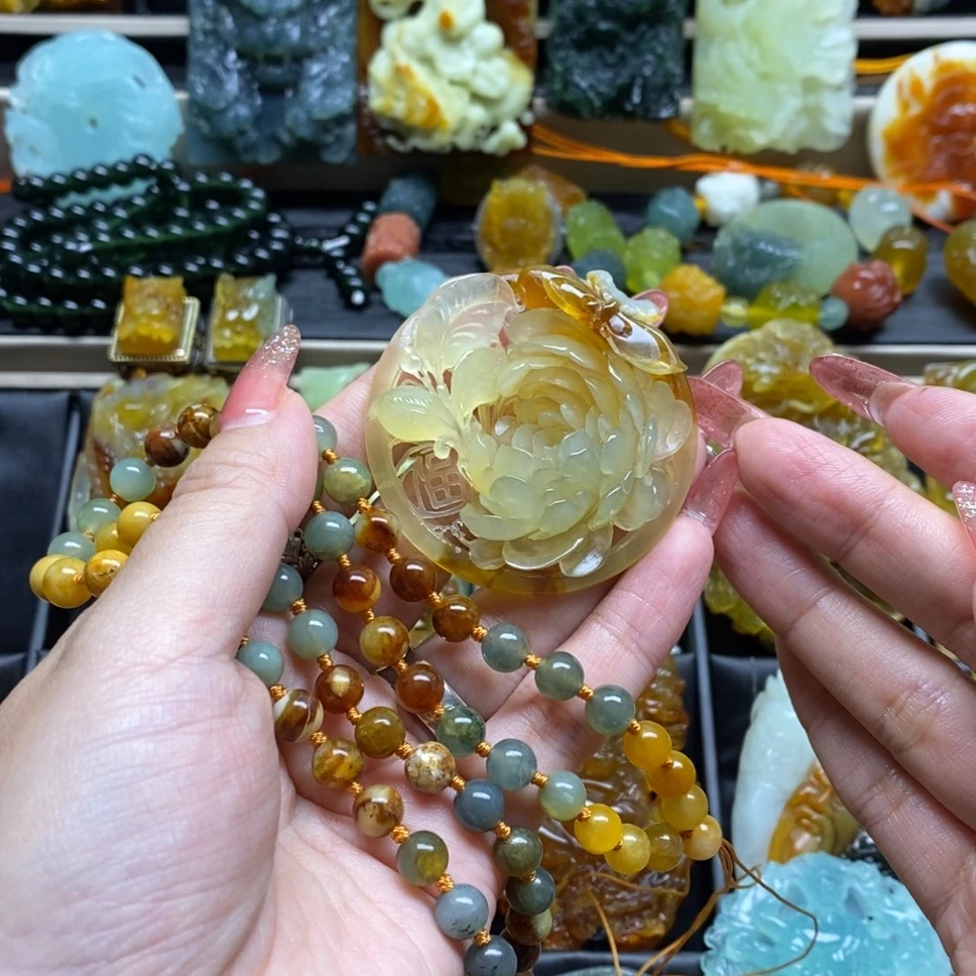 蛇纹石玉颈饰未镶嵌未***期