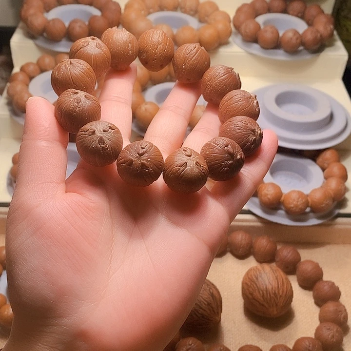 做***己紫金鼠手串紫金鼠尺寸20正圆