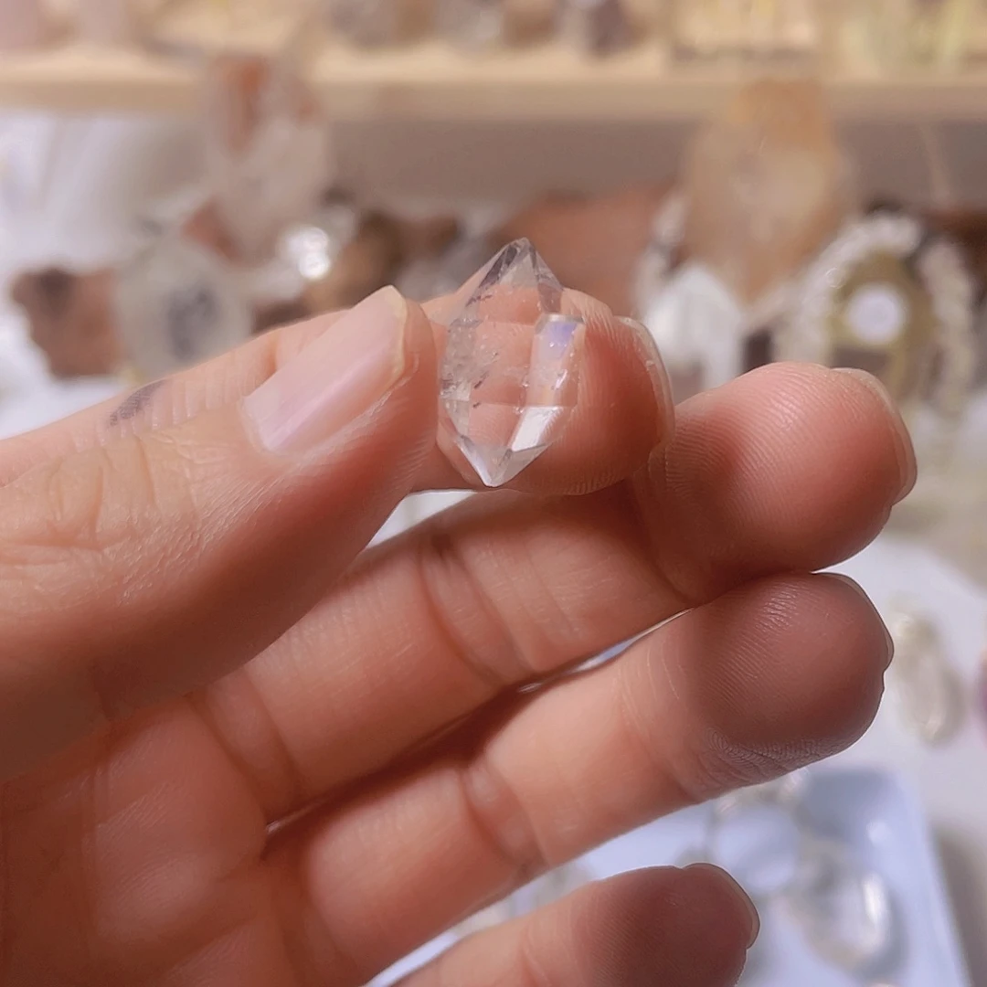 石材重庆闪灵钻闪灵精品小鼻嘎