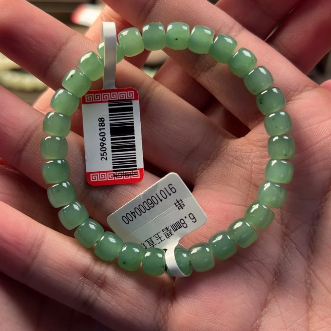 和田玉未镶嵌颈饰W*王