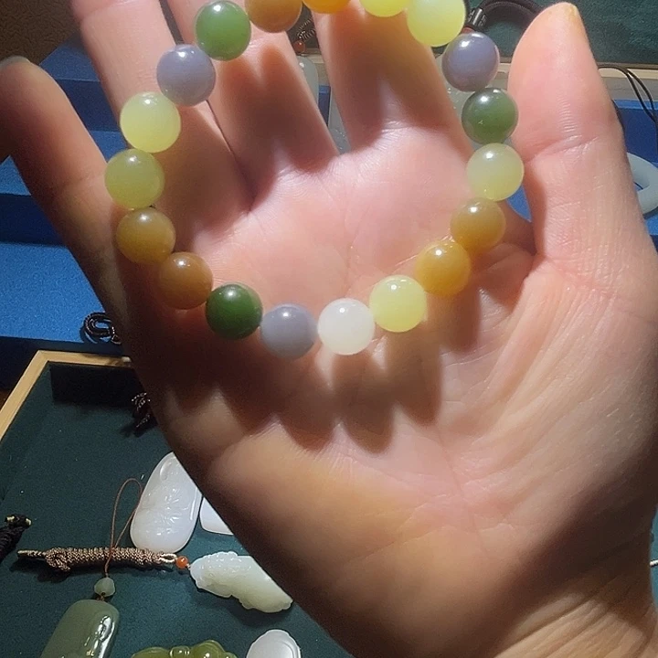 和田玉（糖玉）未镶嵌手链