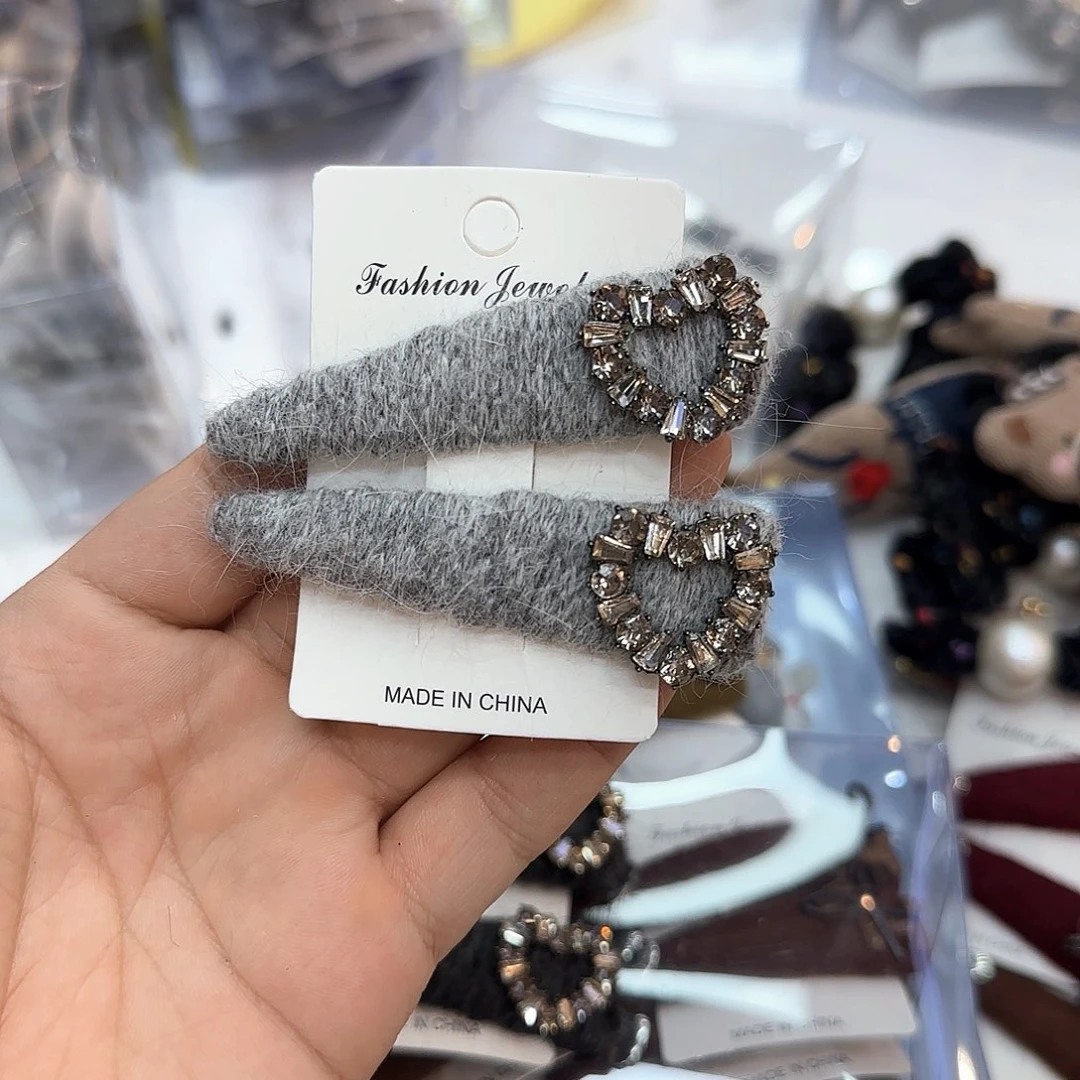 非金属X12浅灰色爱心钻钻掰掰夹2个