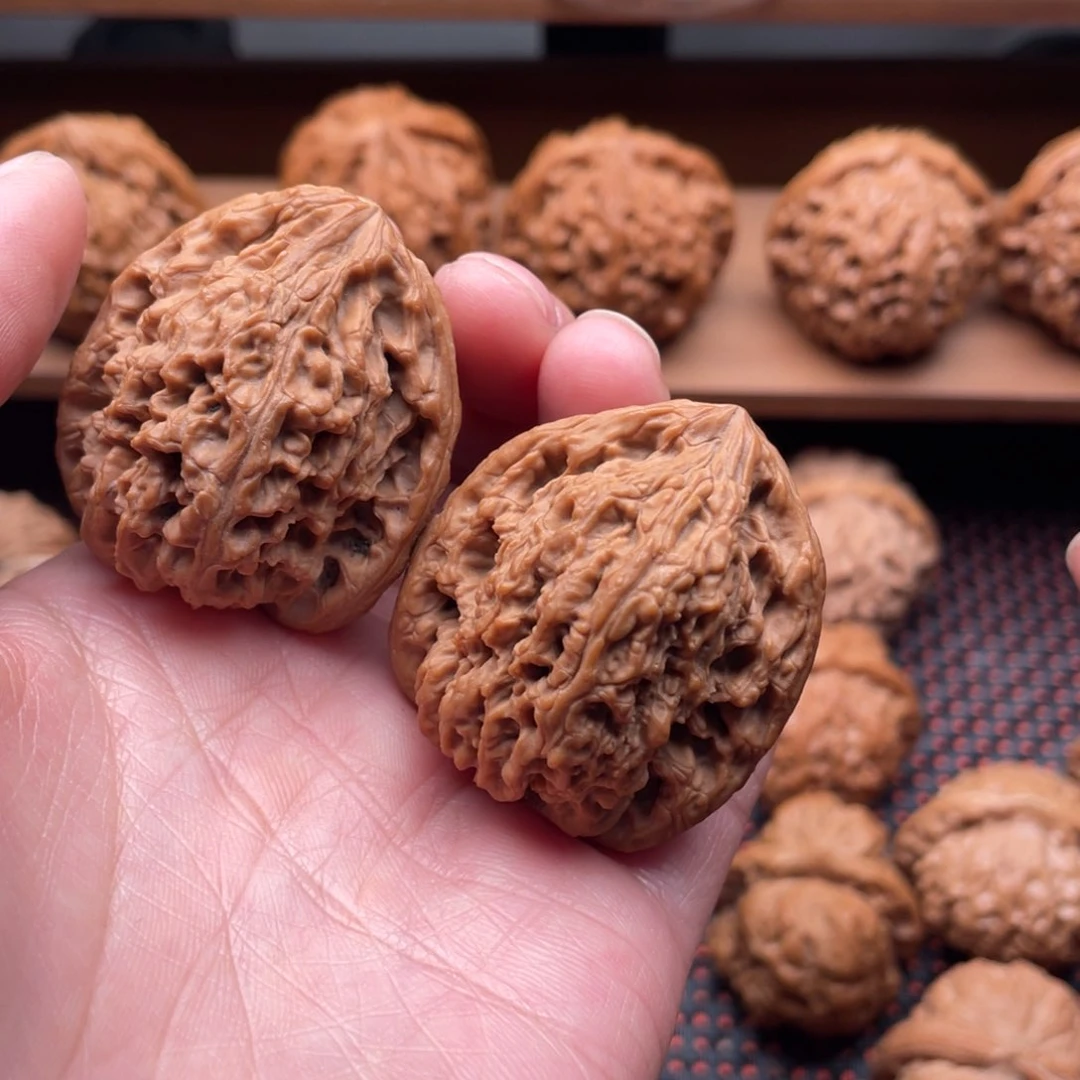 文玩核桃吊坠38丑南疆石狮子头