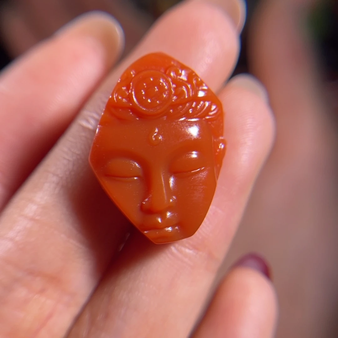 南红玛瑙未镶嵌佛瞰残片