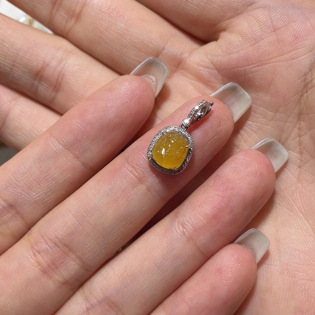 吊坠(不含链)18K金镶嵌翡翠