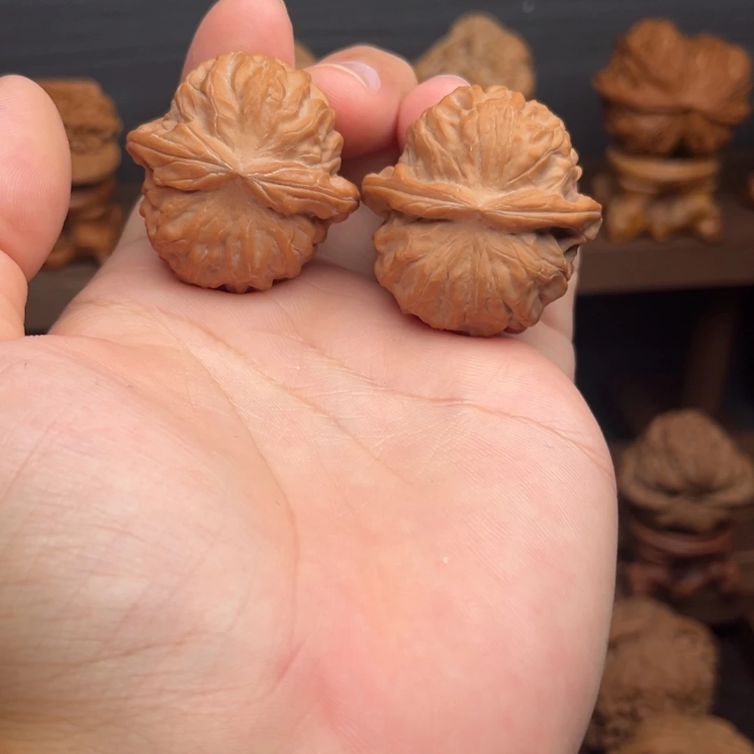 核桃36mm石门元宝，一物一图