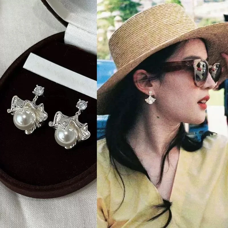 合金仿珍珠耳饰 独特个性银杏叶耳钉女小众设计时尚耳环耳饰