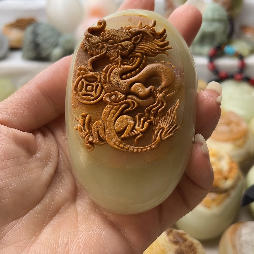 石材方解石手把件龙不退换