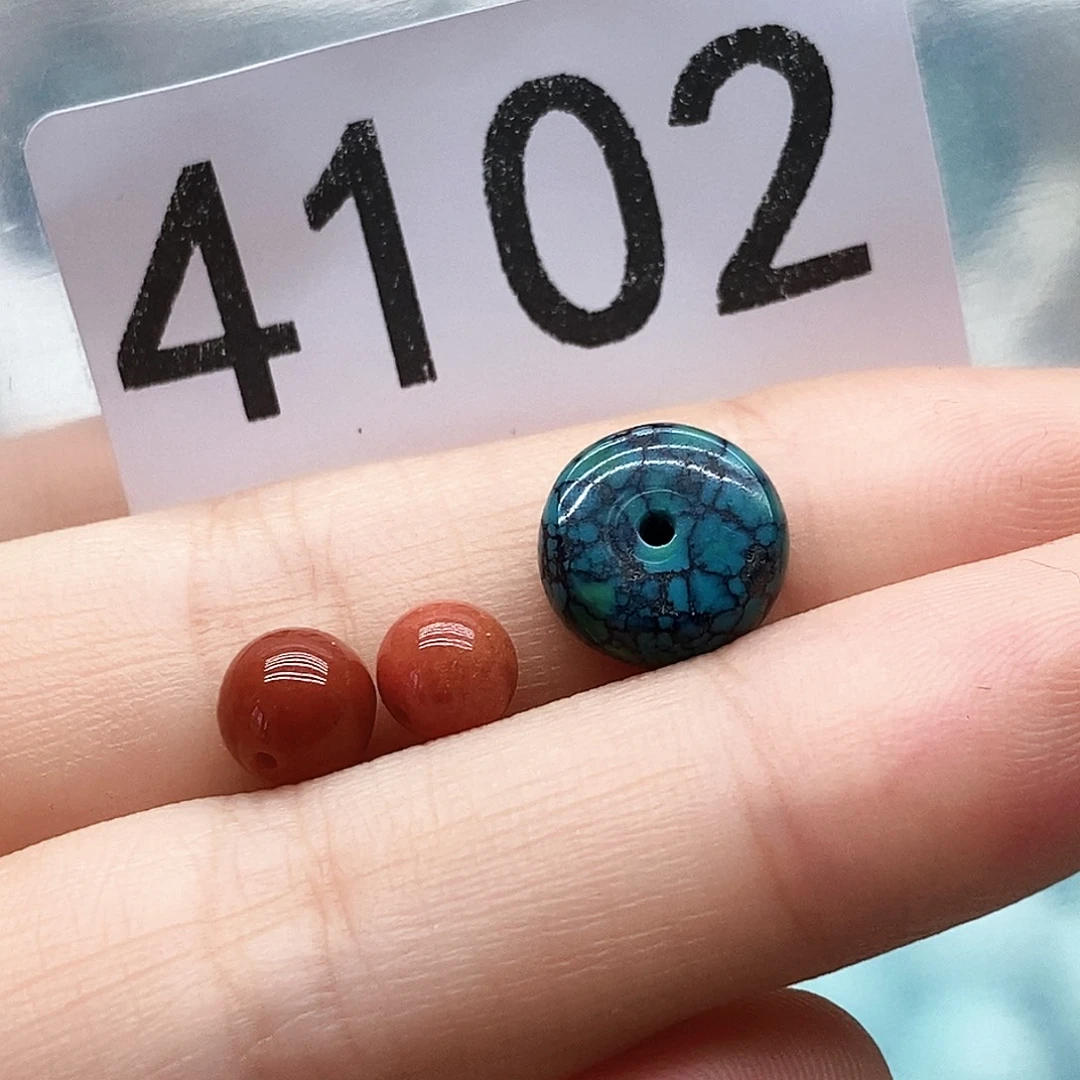 颈饰未镶嵌南红玛瑙