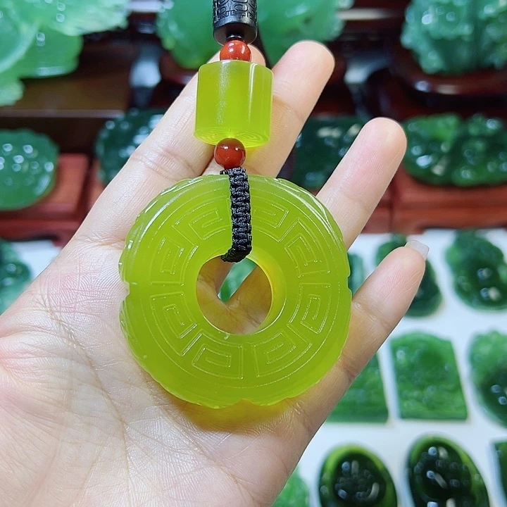 蛇纹石玉未镶嵌手把件