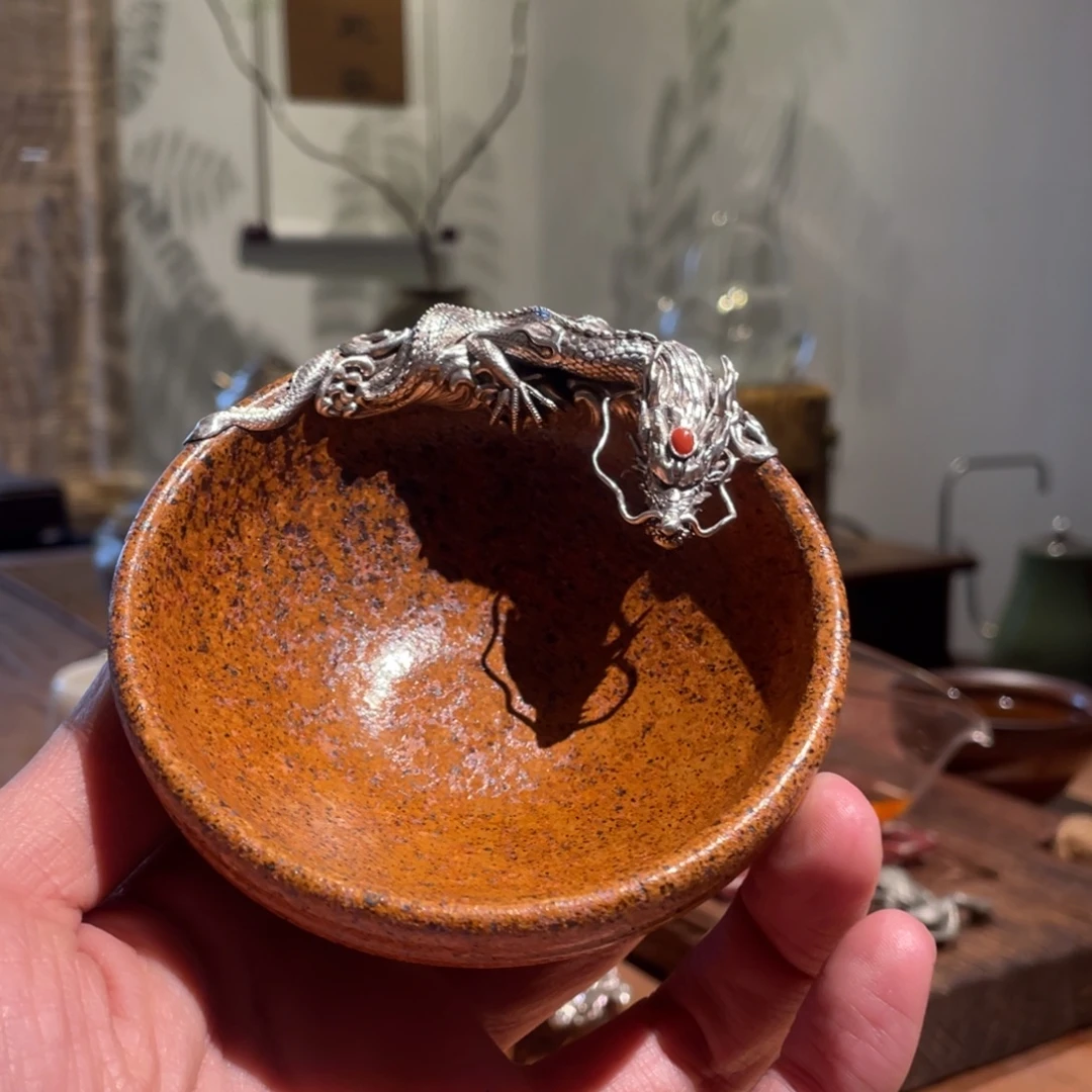 冰***_足银龙杯，顺丰快递