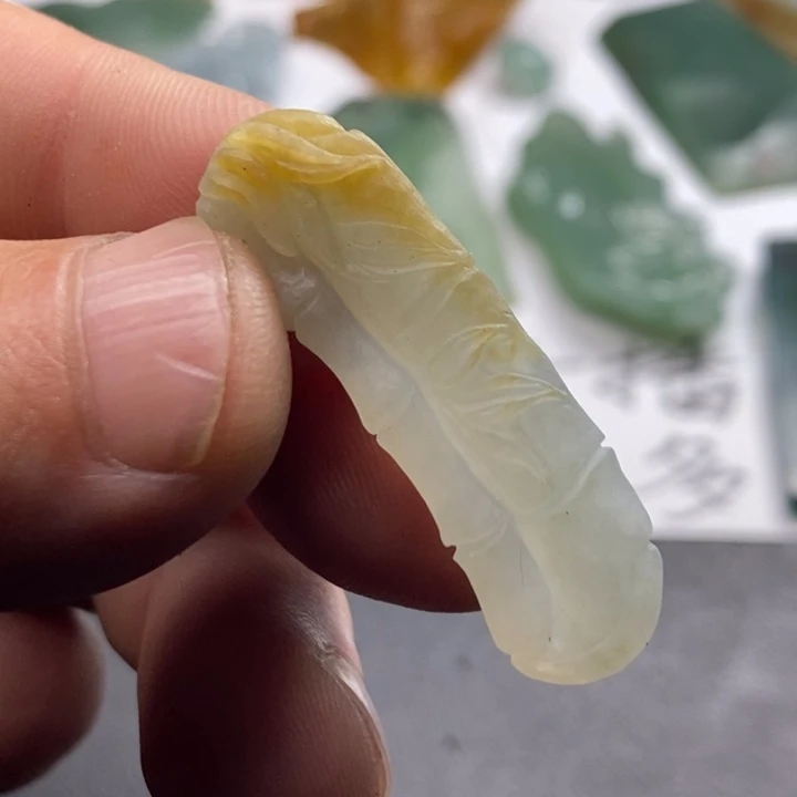 定制翡翠未镶嵌包工