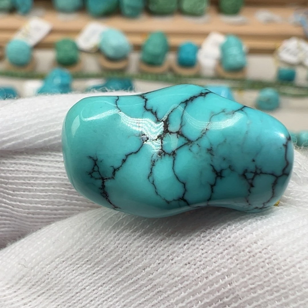 绿松石配饰未镶嵌