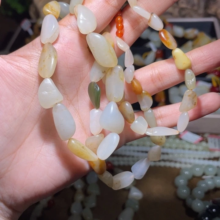 s***e和田玉未镶嵌手链