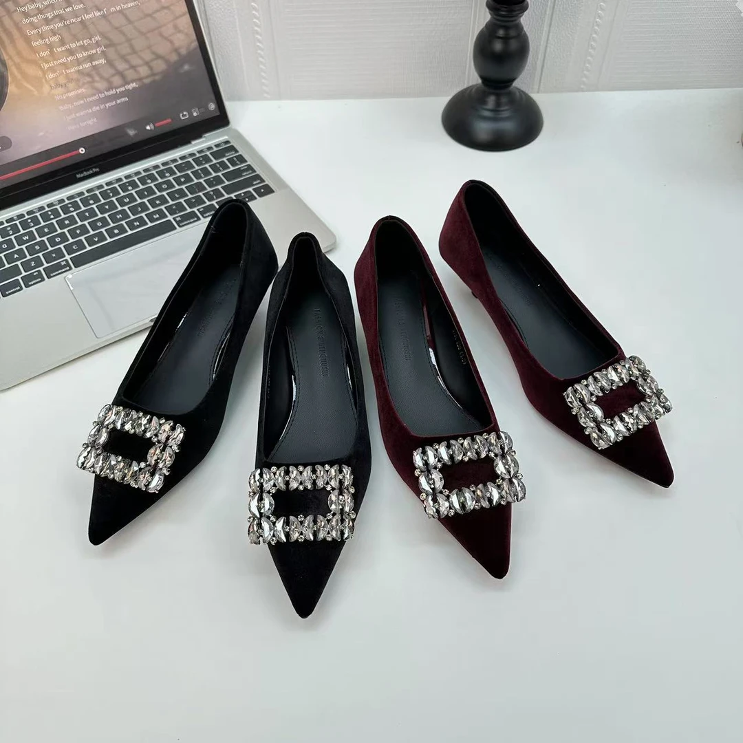 2025春季新款细跟水钻方扣女款尖头时尚平底单鞋 8938