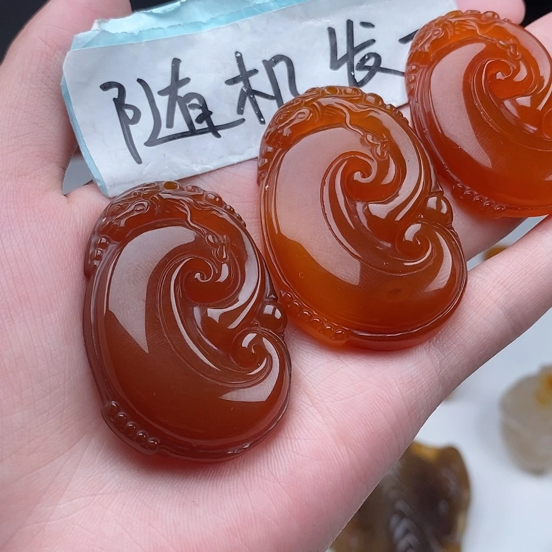 玛瑙/玉髓未镶嵌颈饰