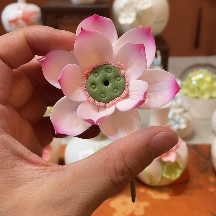其他手工陶瓷精致摆件