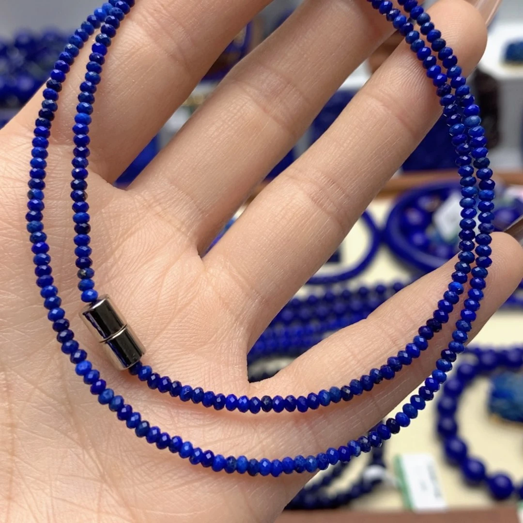 青金石未镶嵌颈饰