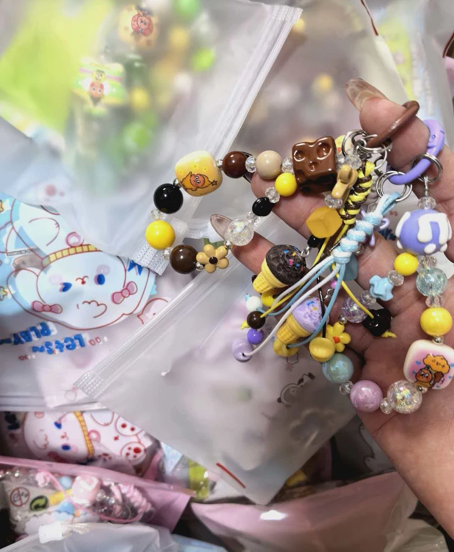 【手机链+萌粒】掏到什么带走什么潮玩盲合摆件