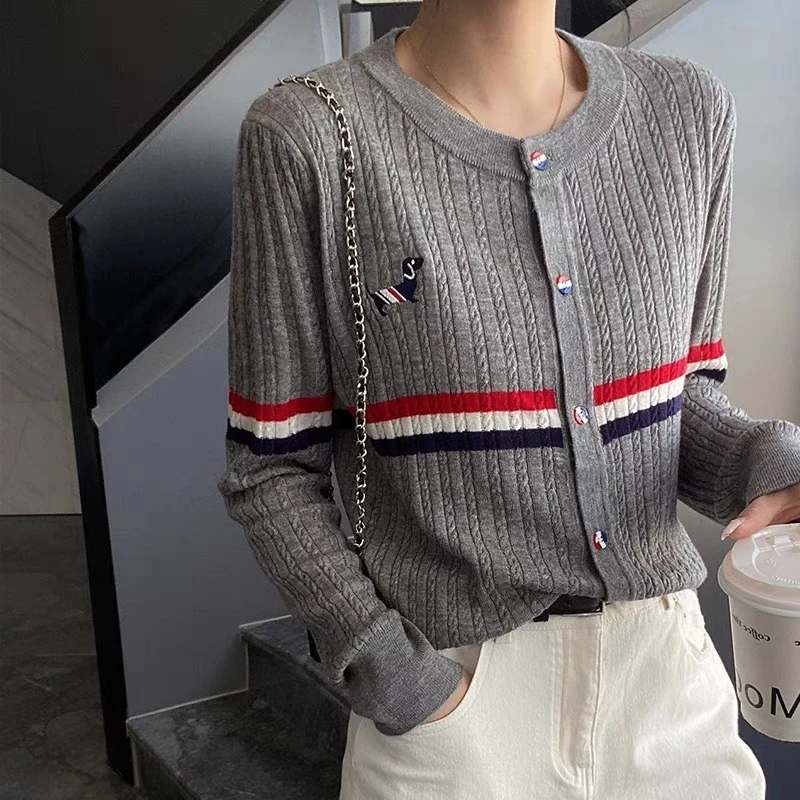 《蕾姐》A201-A250号 新款时尚秋冬新款气质百搭针织衫长袖