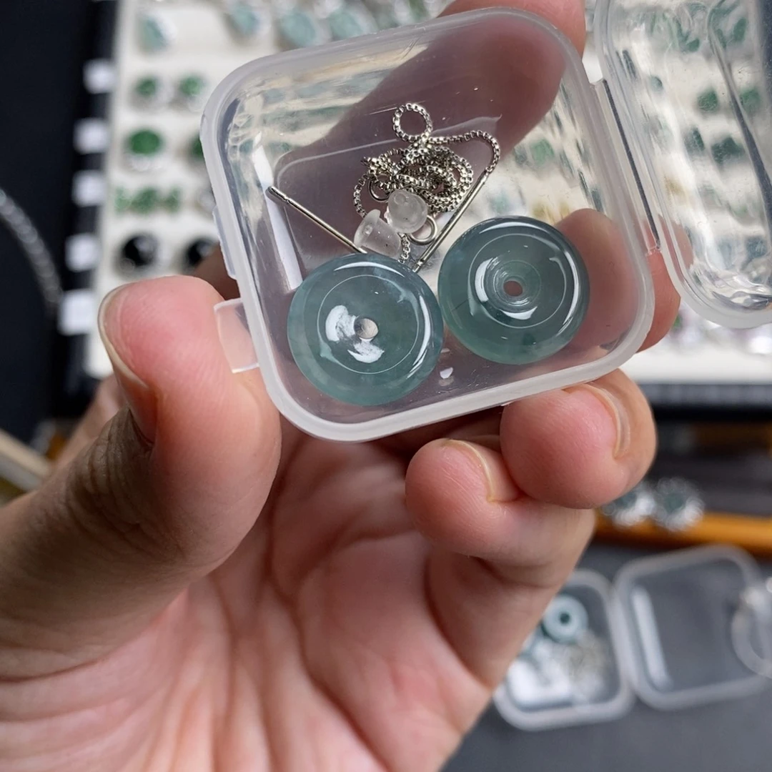 未镶嵌挂件翡翠翡翠