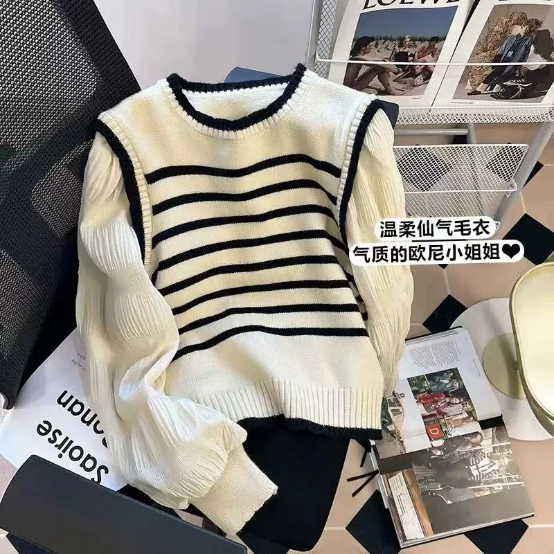 115女士时尚洋气条纹假两件针织衫
