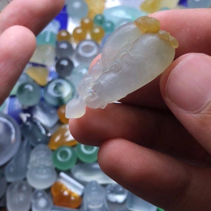 未镶嵌定制翡翠挂件