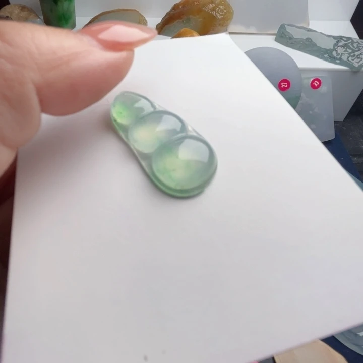 翡翠未镶嵌颈饰天然翡翠