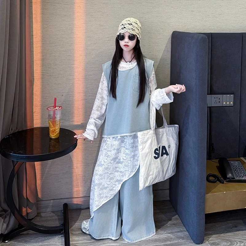 女童蕾丝牛仔套装2025年儿童韩版春秋装时尚打底衫背心裙裤三件套