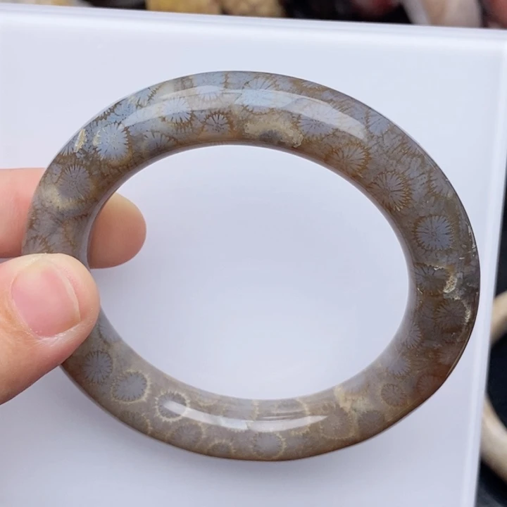 硅化玉手镯未镶嵌56.3