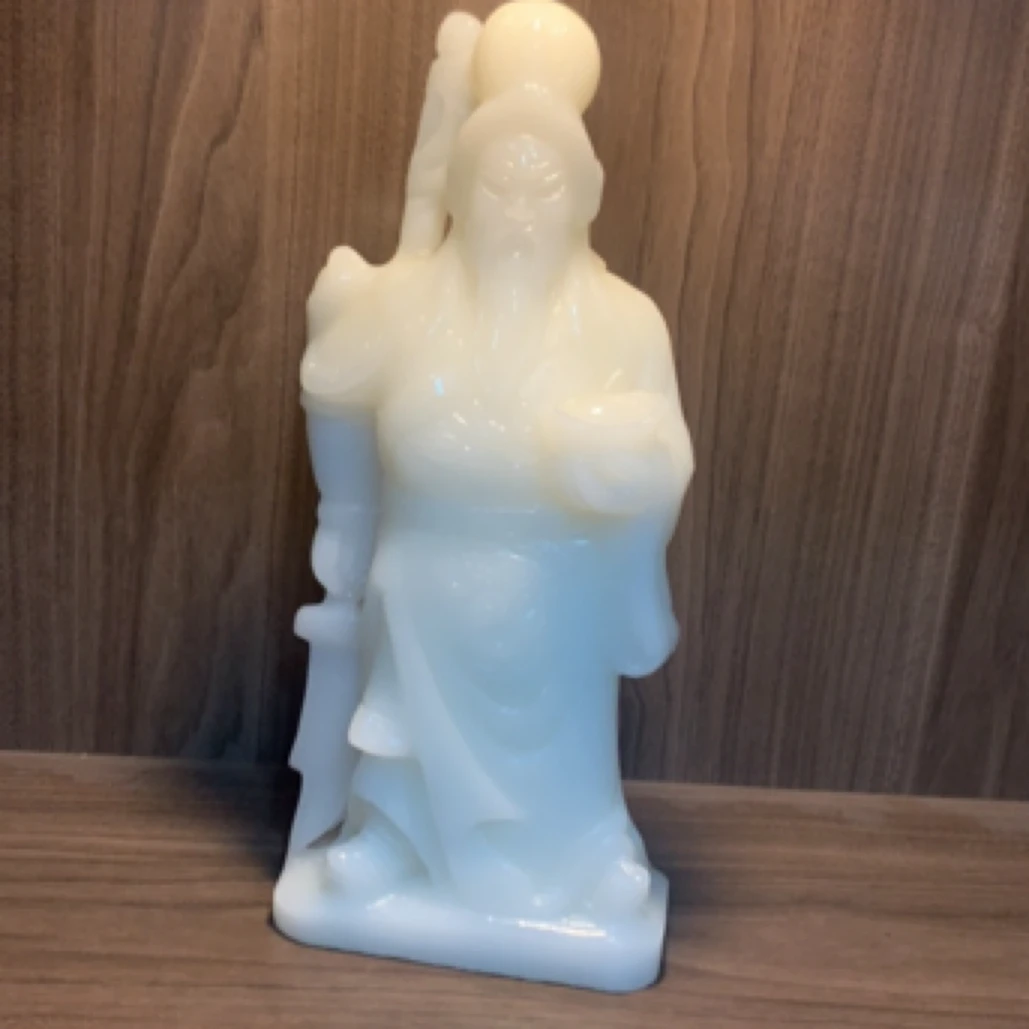 关二爷陶瓷精美雕刻摆件纯手工雕刻