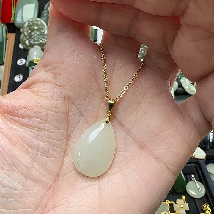 颈饰银S925镶嵌和田玉