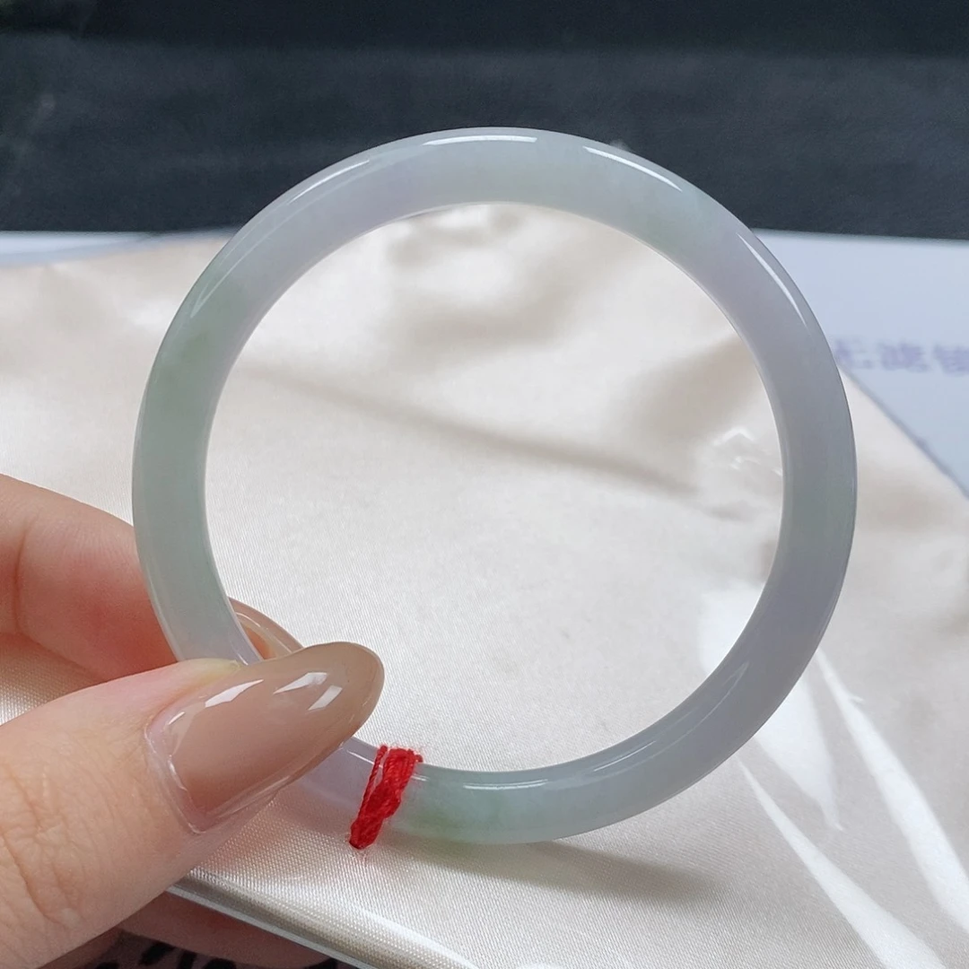 【闪购商品】翡翠手镯（圆镯）未镶嵌333号