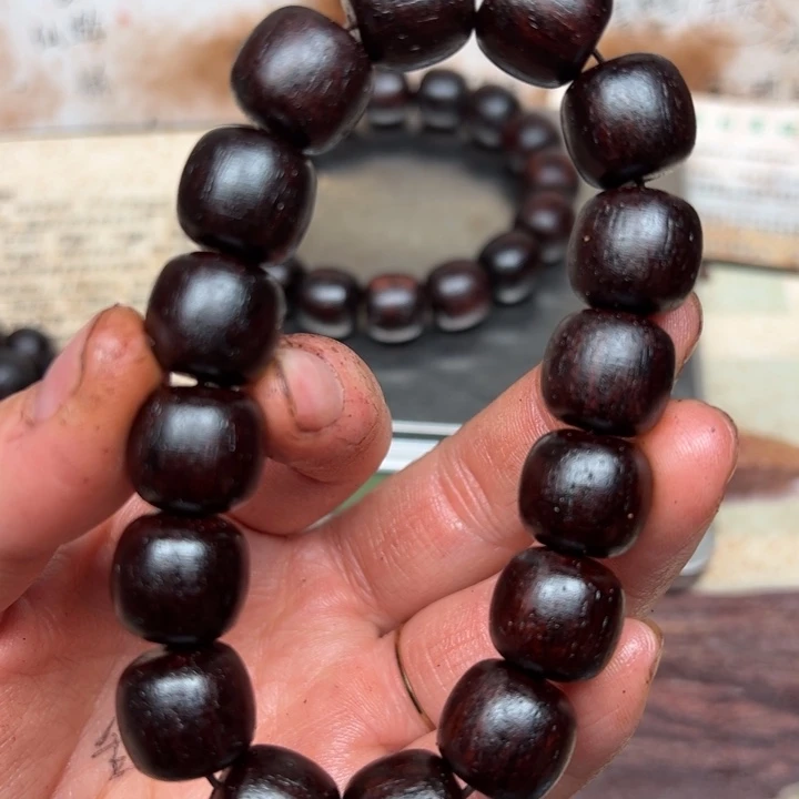 藤类降真香1314红黑油结晶