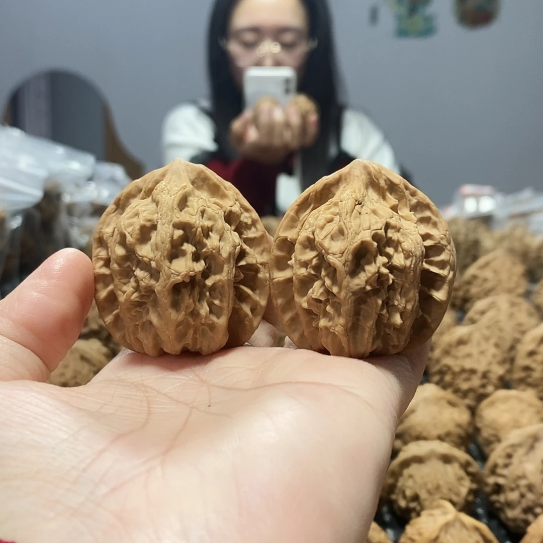 吊坠文玩核桃血玲珑41
