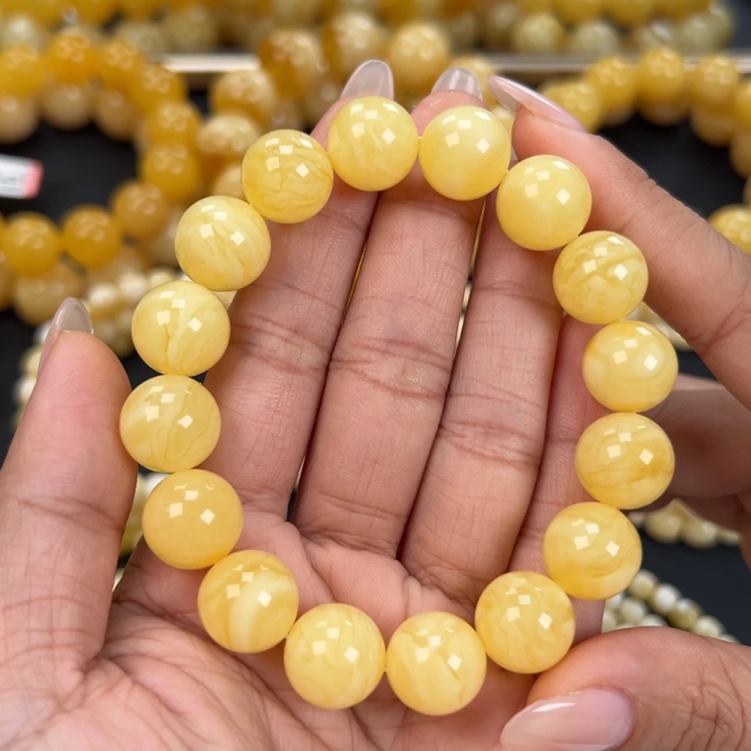 琥珀未镶嵌手链21.5克