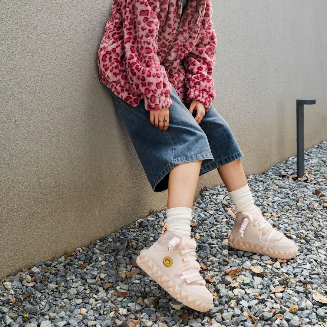 OETZI冰人奥兹丑萌鞋男女新款果冻鞋冬季皮毛一体保暖加绒雪地靴