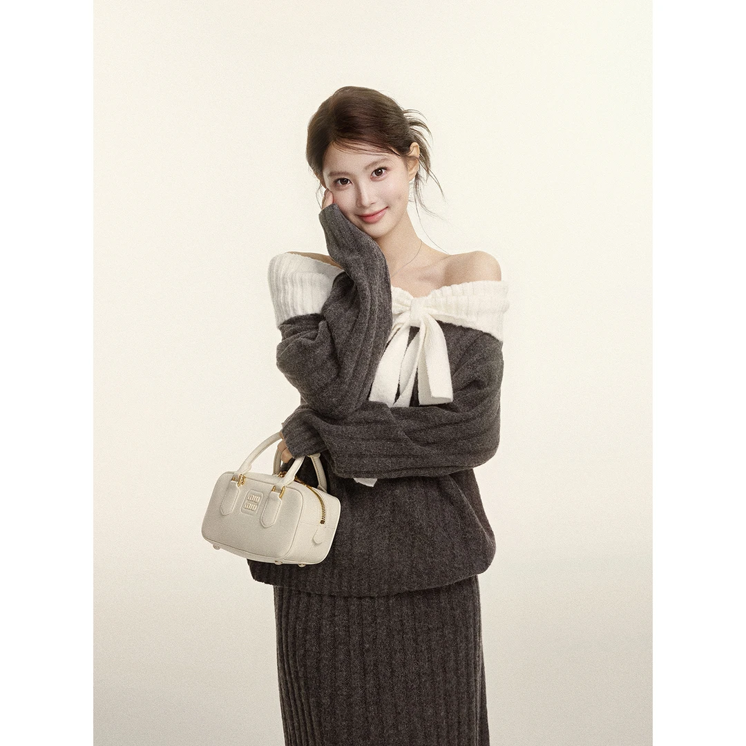 谢不肉 撞色蝴蝶结一字肩毛衣女冬针织半裙套装51096/51110