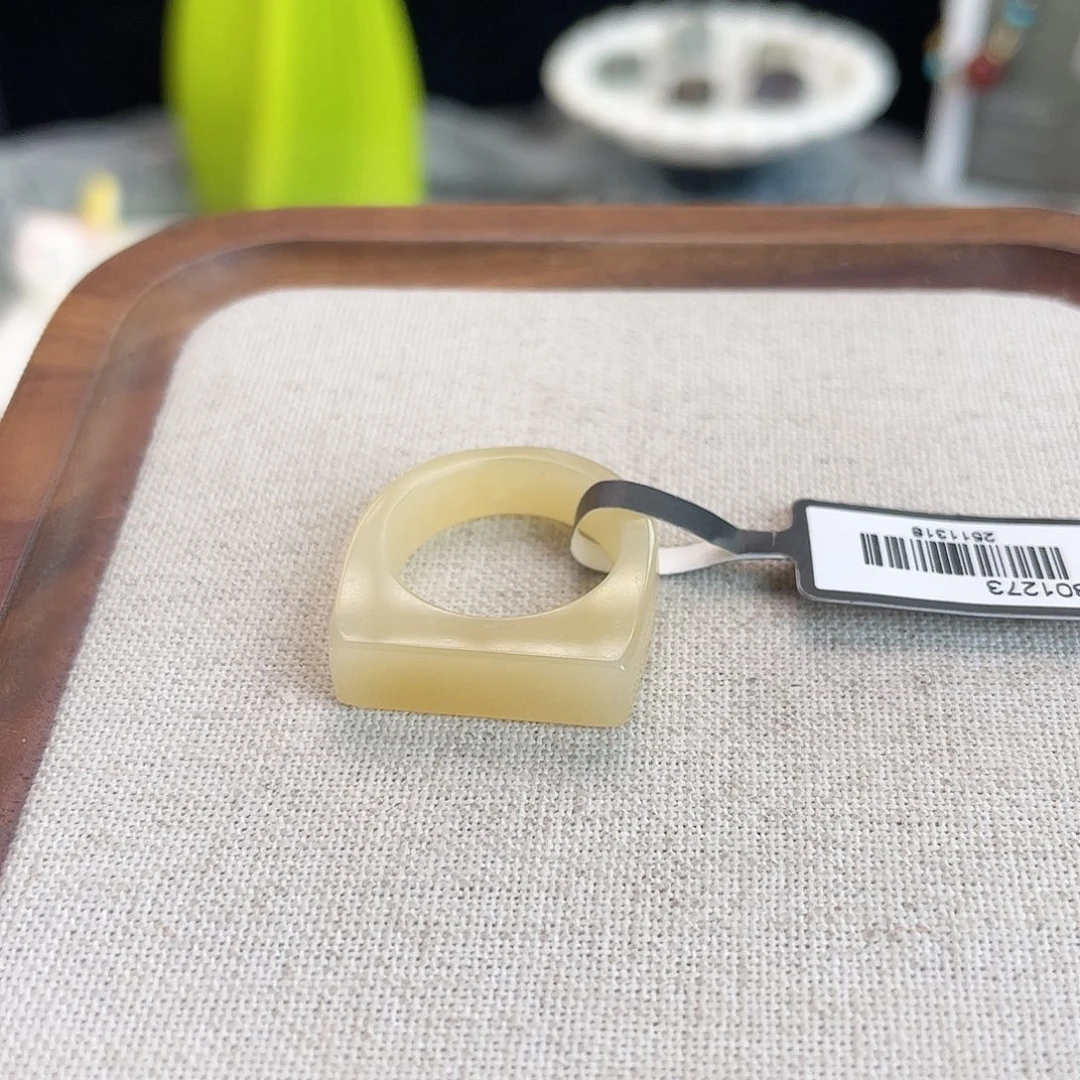 和田玉未镶嵌戒指U38糖马鞍17.2不退换